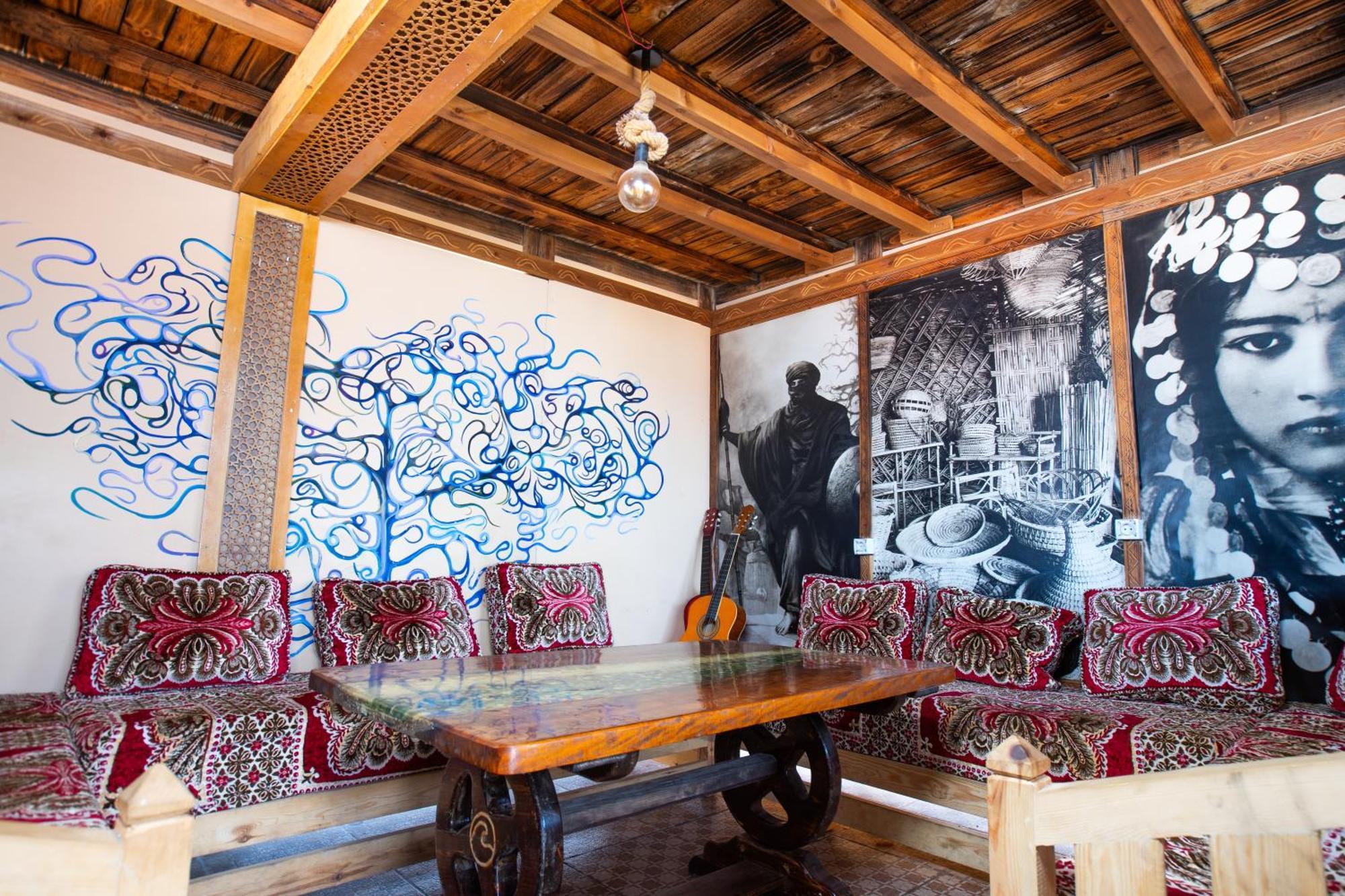 Anza Surfhouse Bed and Breakfast Agadir Exteriör bild
